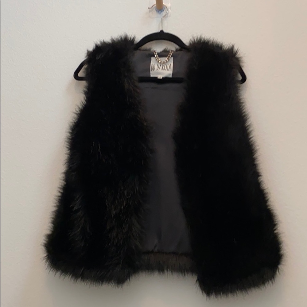 BB Dakota Fur vest
